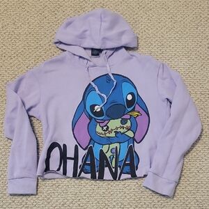 Disney Stitch With Scrump Ohana Cropped Hoodie. Size Small. Light Purple
